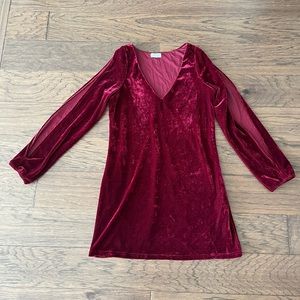 TOBI Maroon Velvet Split Long Sleeve Mini Dress. Women’s size small